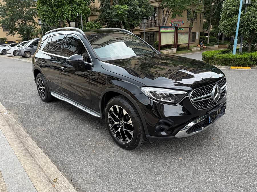 Mercedes-Benz GLC 2024