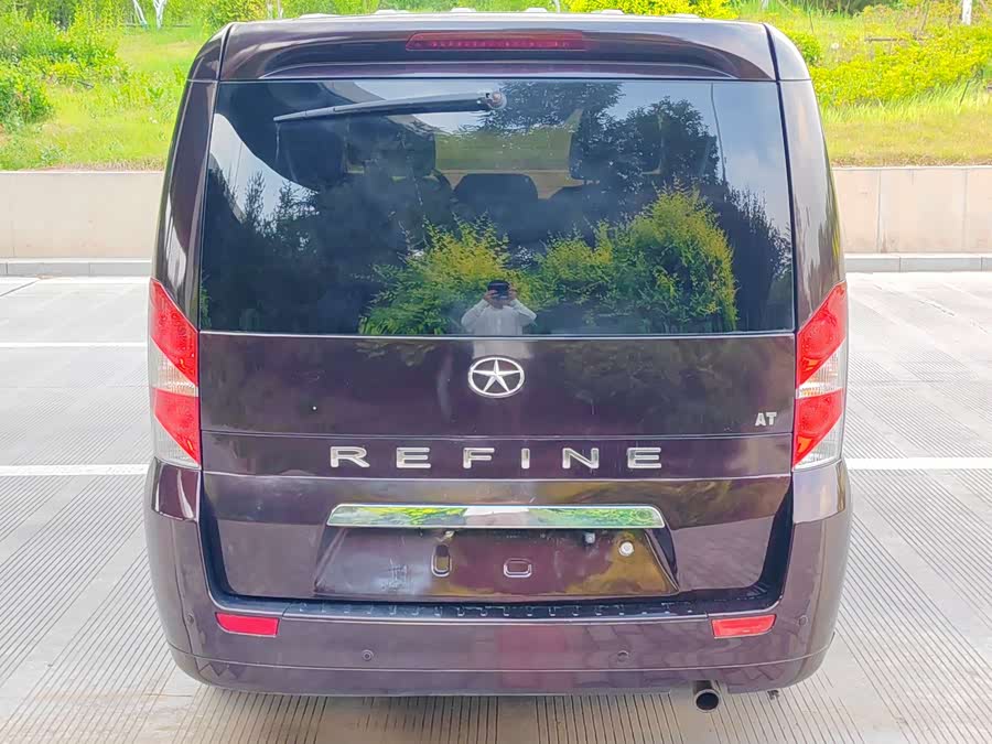 JMC Refine M5 2013