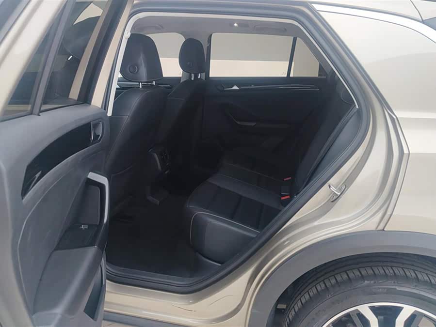 Volkswagen T-Roc 2020 — фото 11
