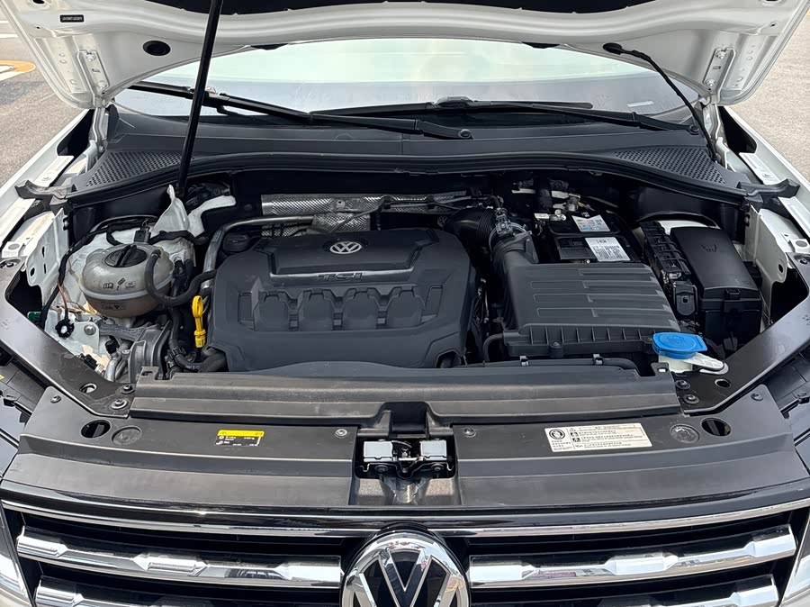 Volkswagen Tiguan L 2019 — фото 14