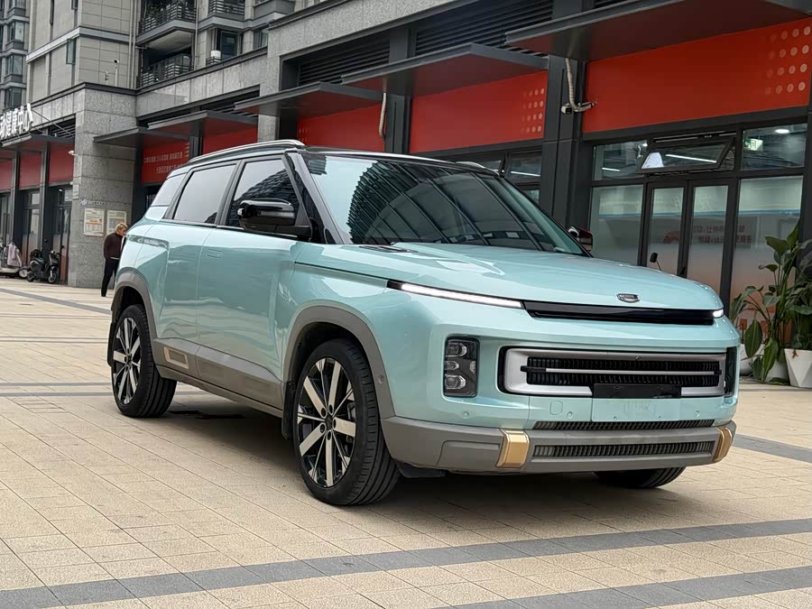 Geely ICON 2023