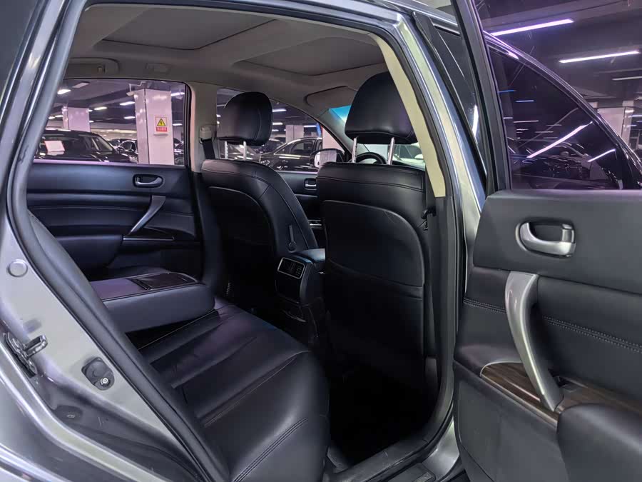 Nissan Teana 2011