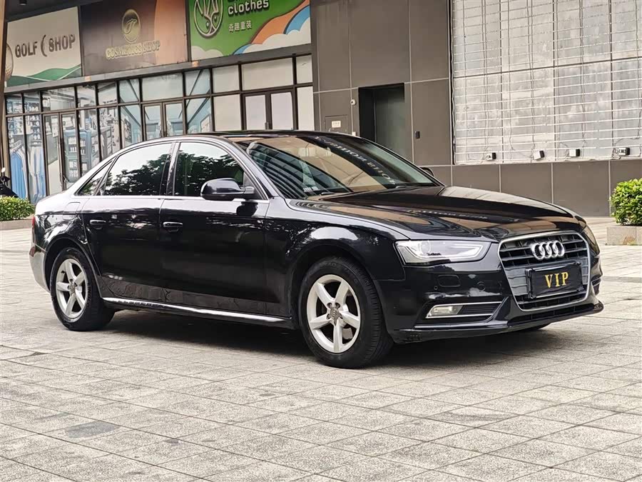 Audi A4L 2013