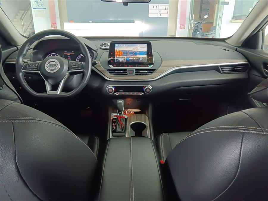 Nissan Teana 2021 — фото 10