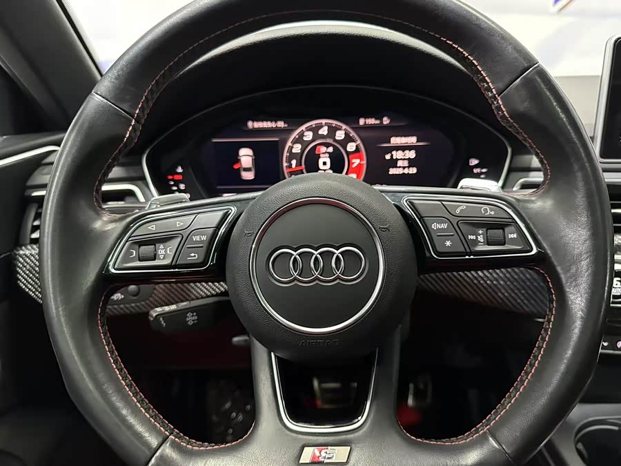 Audi S4 2018 — фото 9