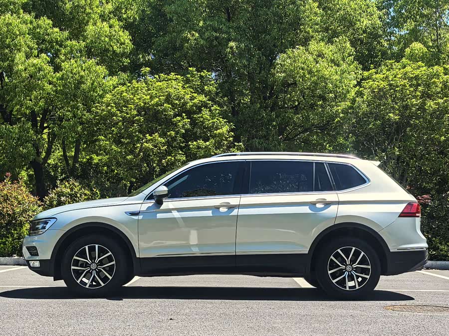 Volkswagen Tiguan L 2017