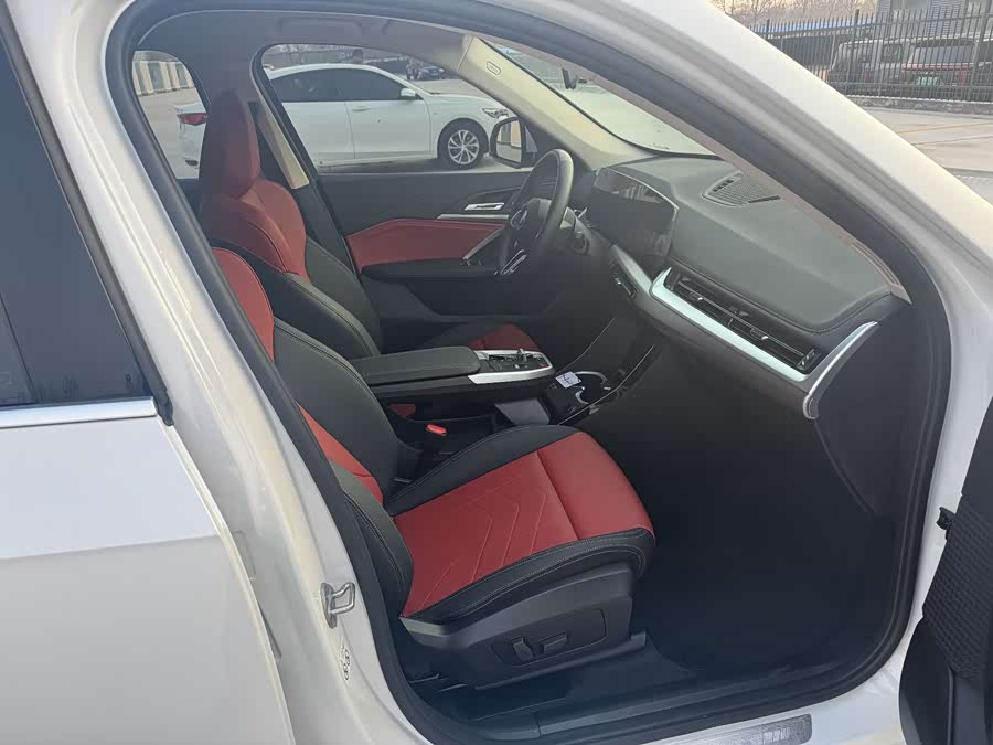 BMW X1 2024 — фото 12
