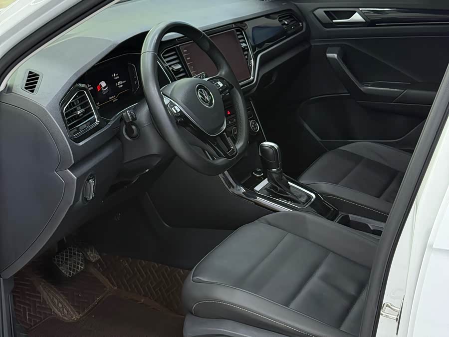 Volkswagen T-Roc 2022