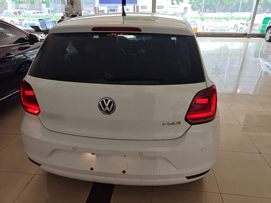 Volkswagen Polo 2016