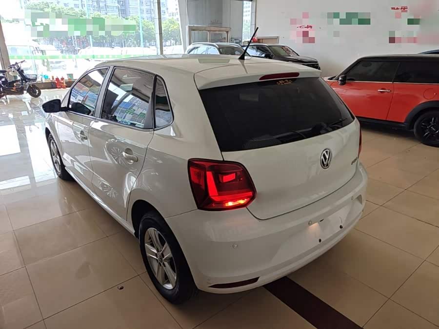 Volkswagen Polo 2016