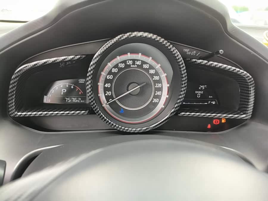 Mazda 3 Angkesela 2016 — фото 12