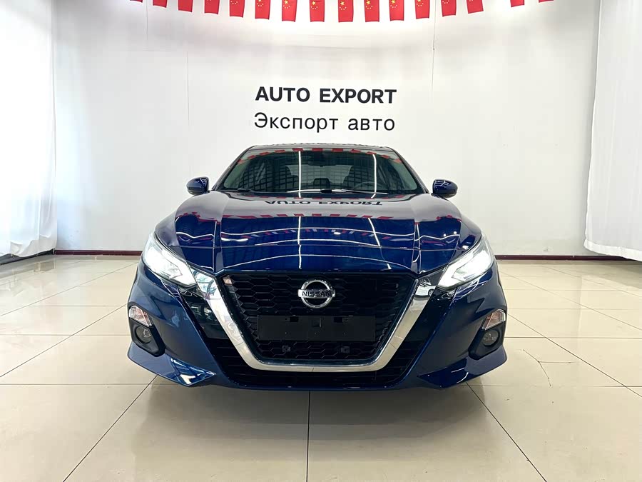 Nissan Teana 2022