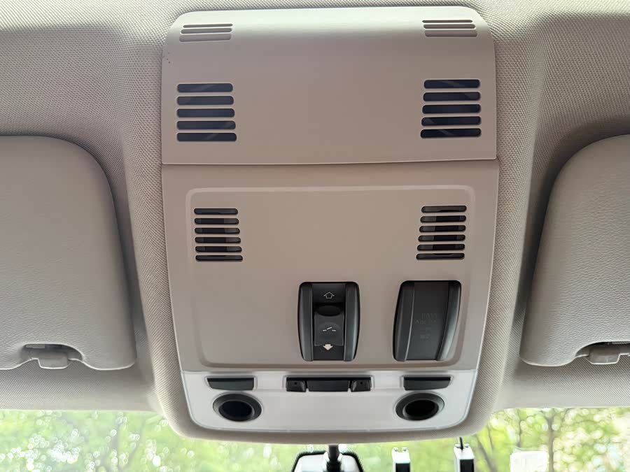 BMW X1 2015 — фото 15