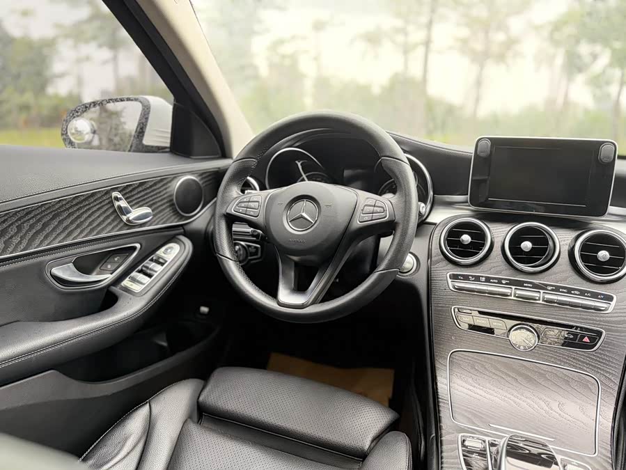 Mercedes-Benz C-Class 2016 — фото 11