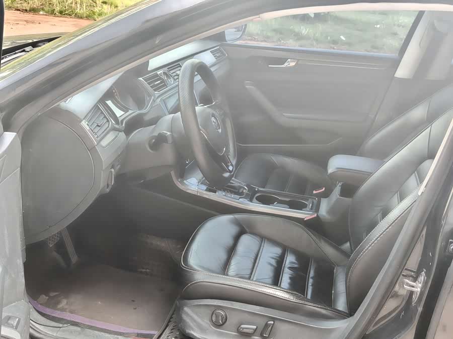 Volkswagen Passat 2016