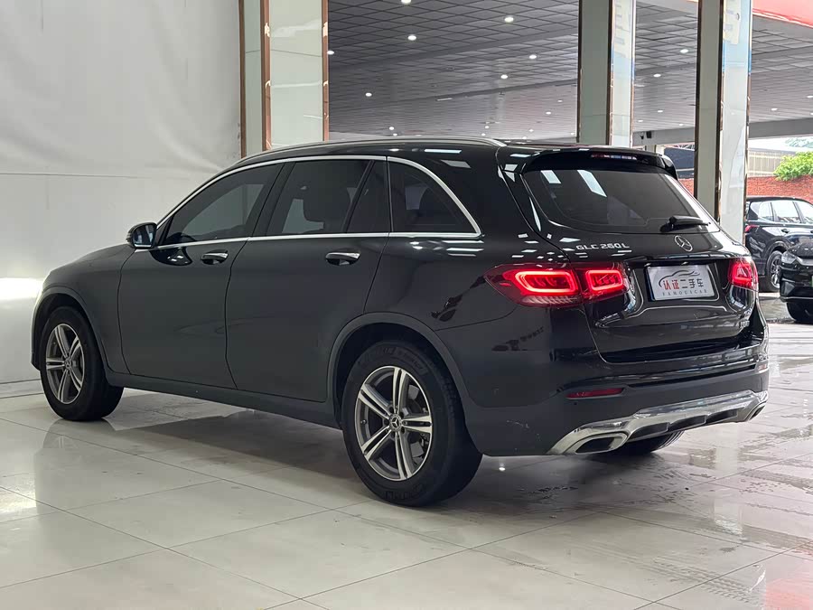 Mercedes-Benz GLC 2021 — фото 20