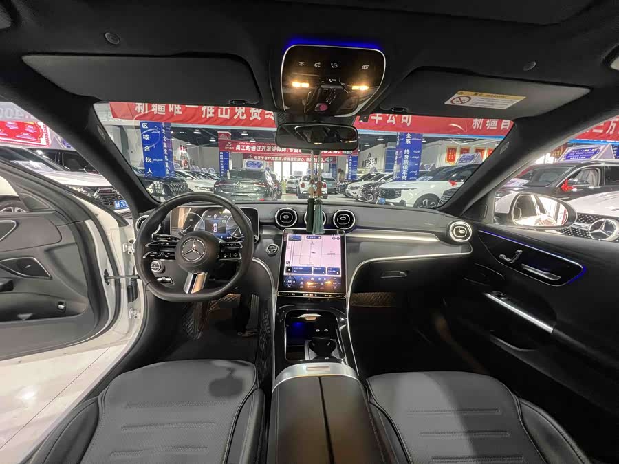 Mercedes-Benz C-Class 2023