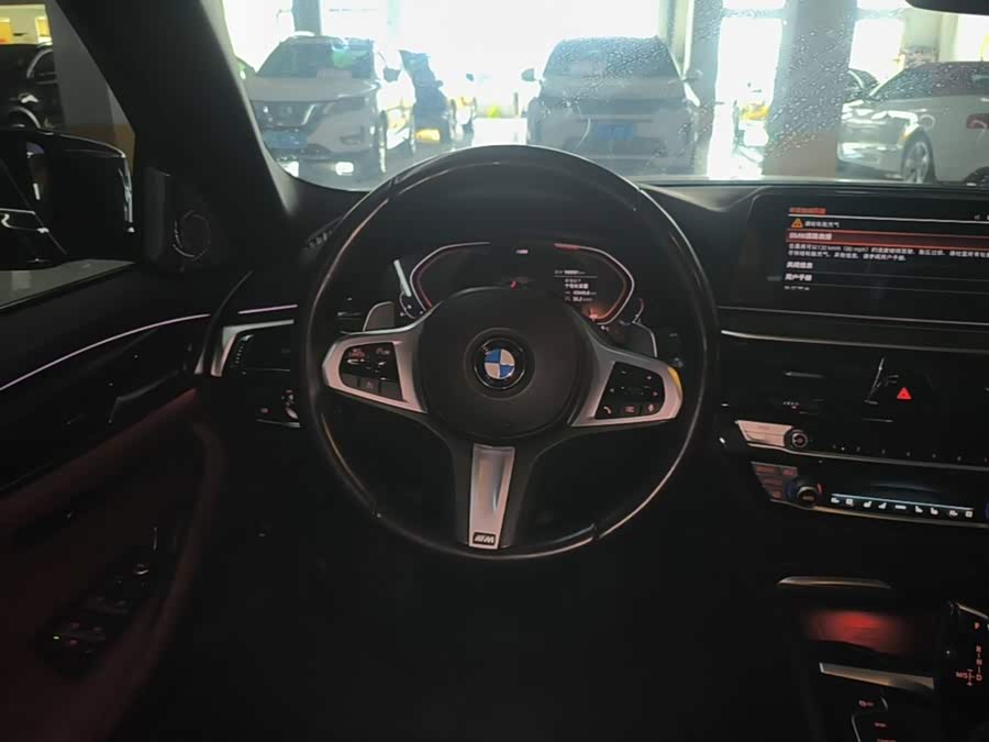 BMW 5 Series 2020 — фото 11