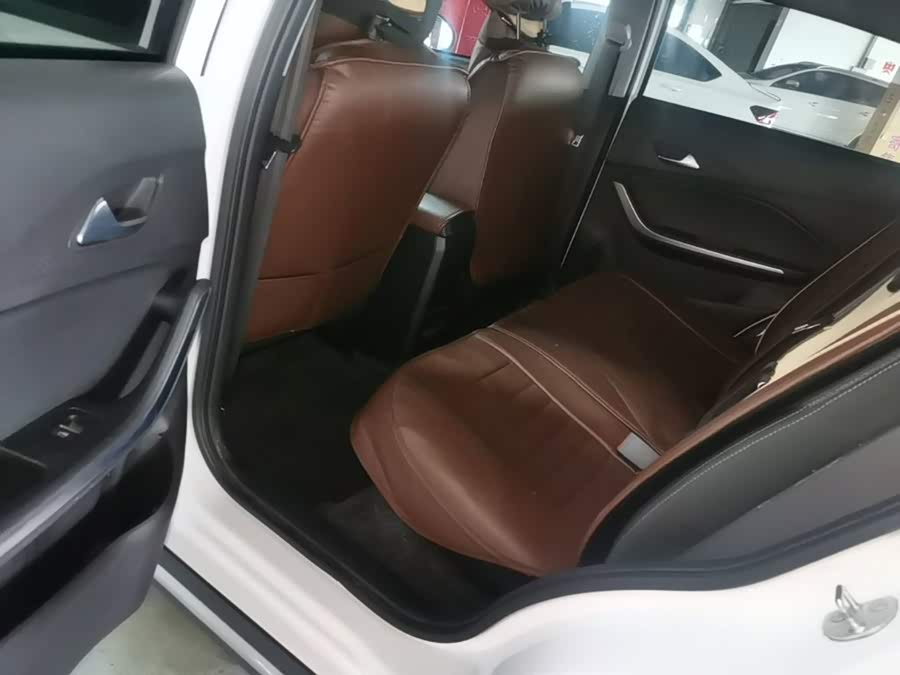 Chery Tiggo 3x 2024 — фото 17
