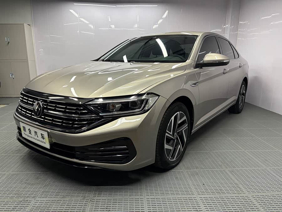Volkswagen Sagitar 2023