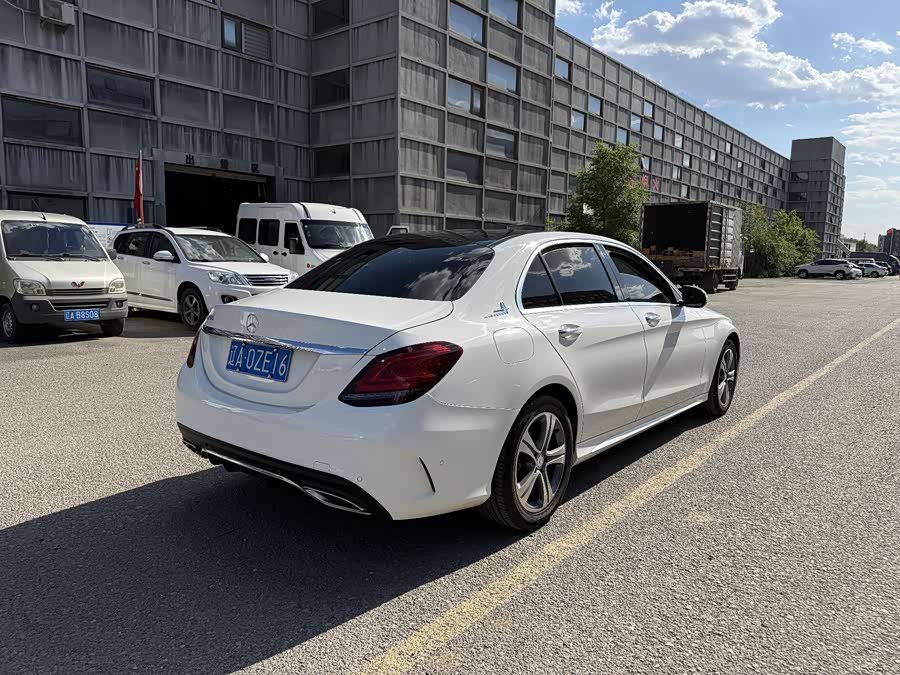 Mercedes-Benz C-Class 2019 — фото 16
