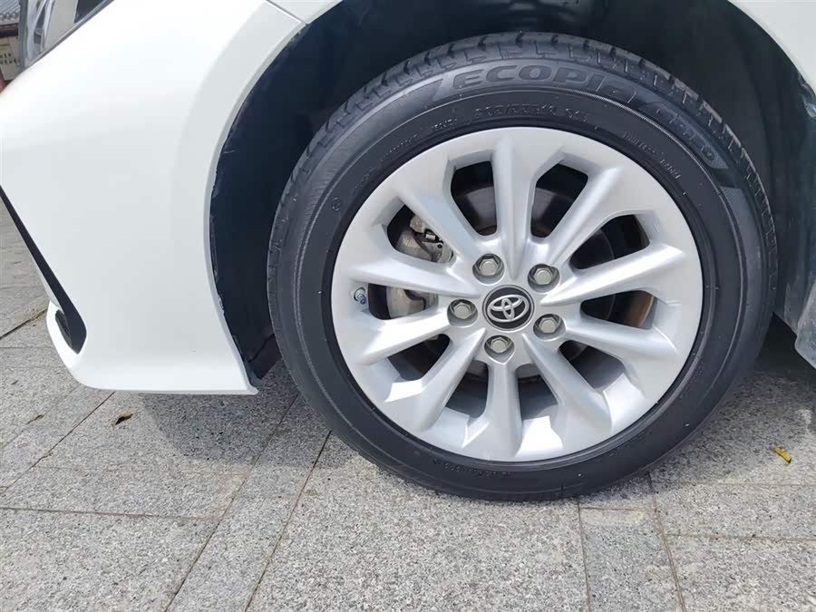 Toyota Corolla 2021 — фото 16