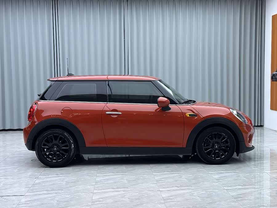 MINI MINI 2018