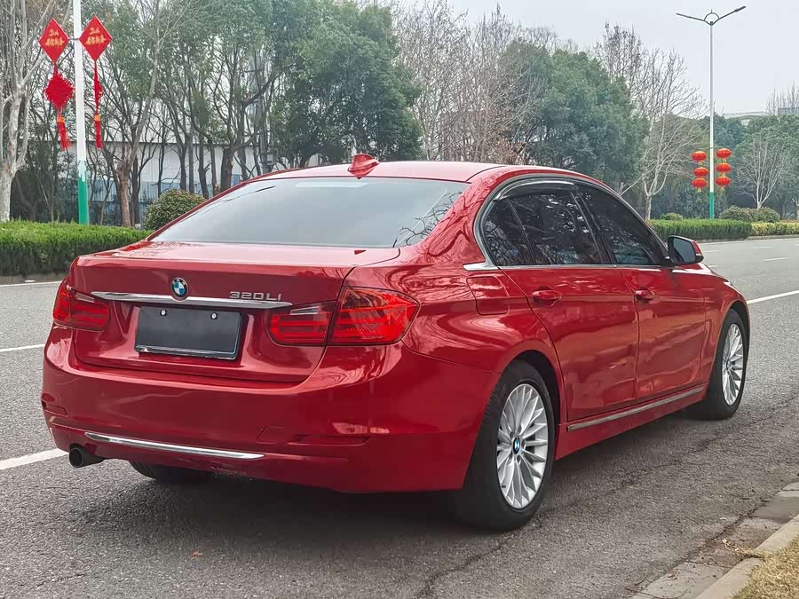BMW 3 Series 2013