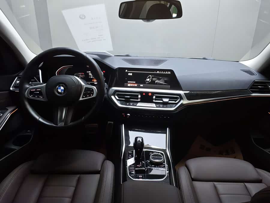 BMW 3 Series 2021 — фото 12