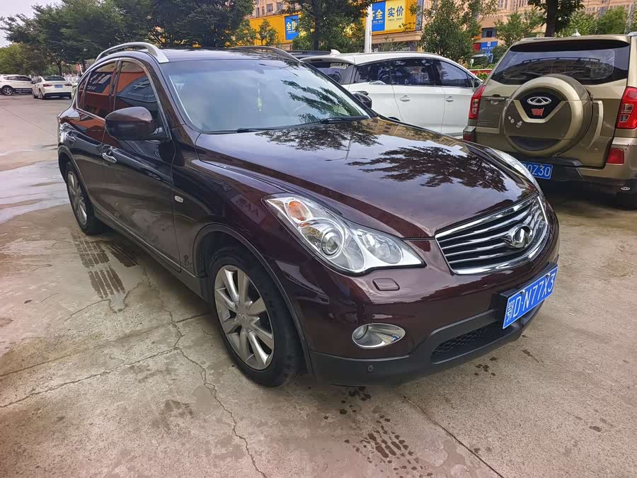 Infiniti EX 2011