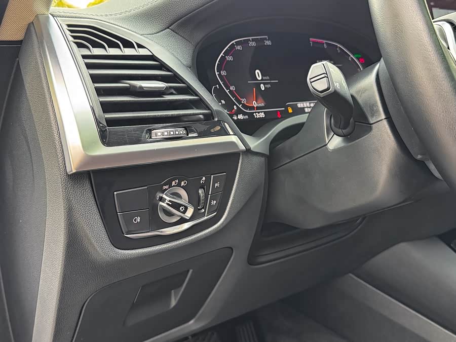 BMW X3 2020 — фото 11