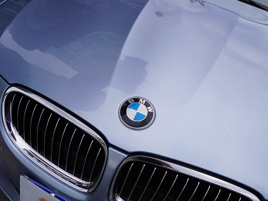BMW 3 Series 2010 — фото 19