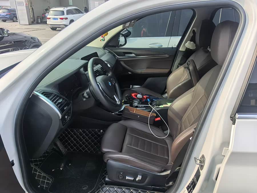 BMW X3 2021