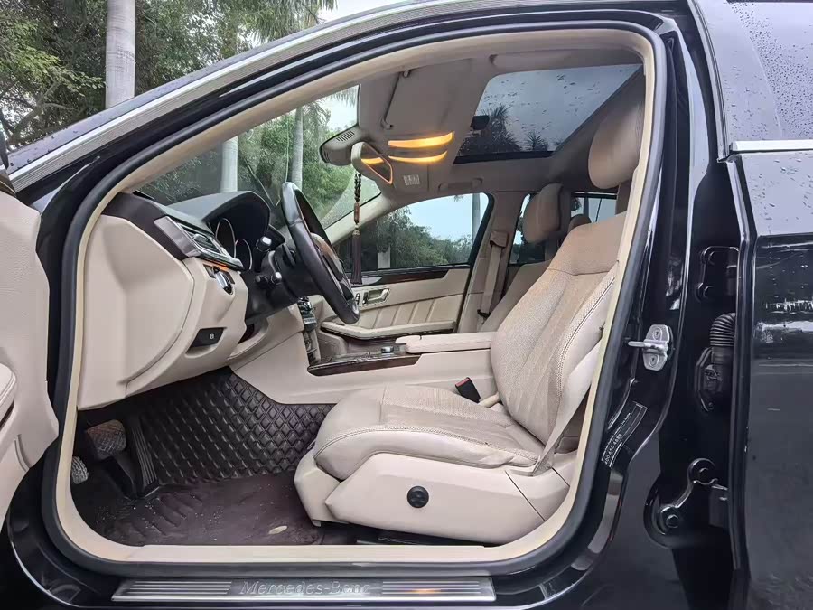 Mercedes-Benz E-Class 2014