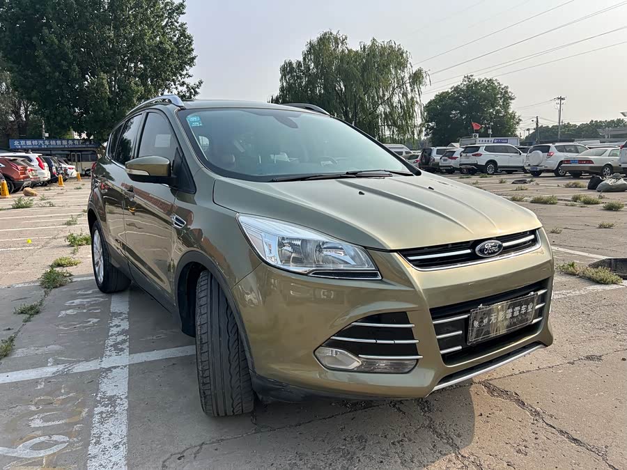 Ford Kuga 2015
