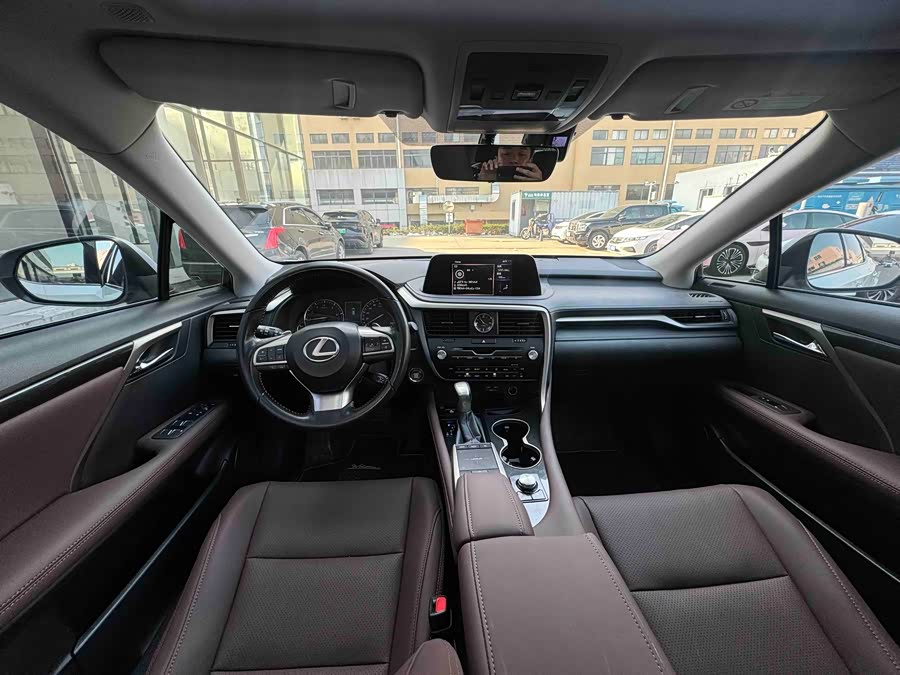 Lexus RX 2020
