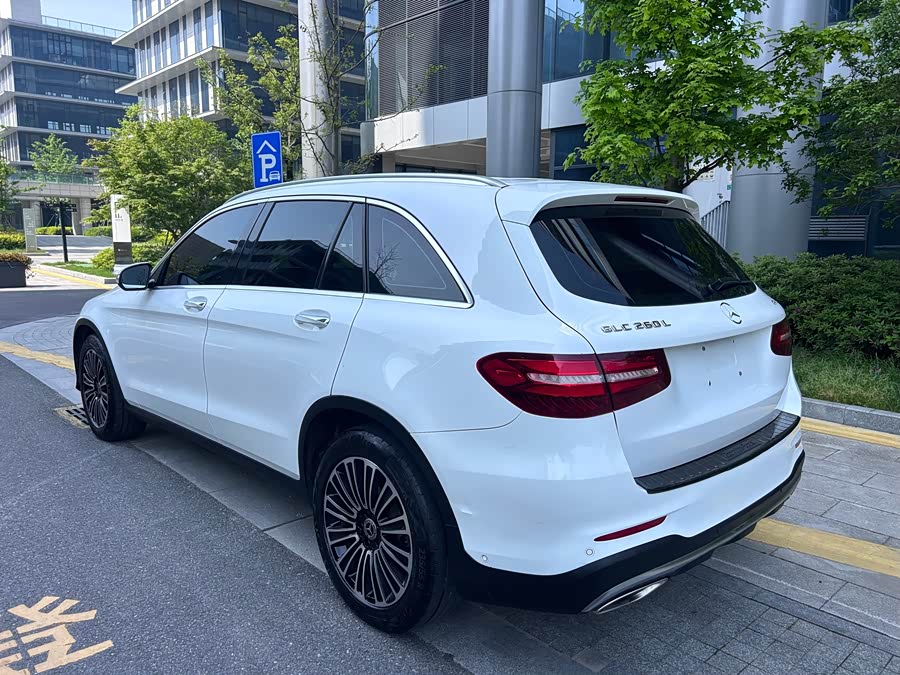 Mercedes-Benz GLC 2019