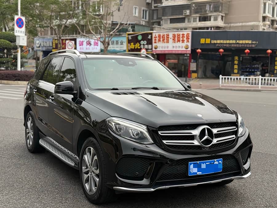 Mercedes-Benz GLE 2016