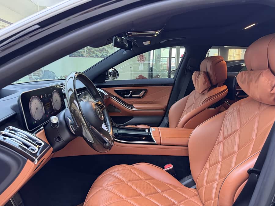 Mercedes-Benz Maybach S-Class 2023