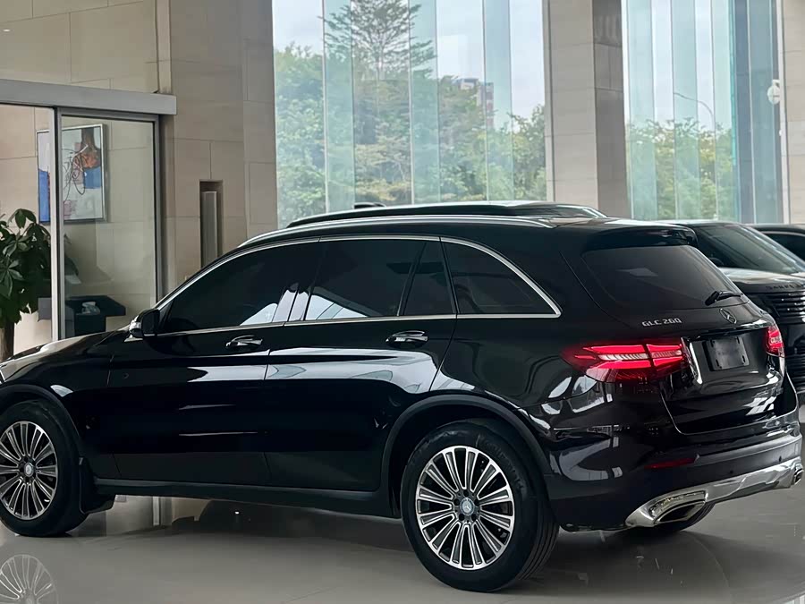 Mercedes-Benz GLC 2016