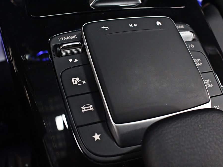 Mercedes-Benz A-Class 2023 — фото 8