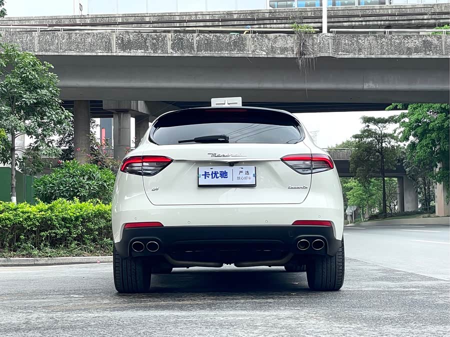 Maserati Levante 2021