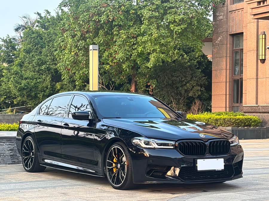 BMW 5 Series 2022
