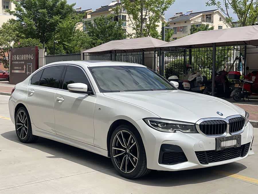 BMW 3 Series 2022