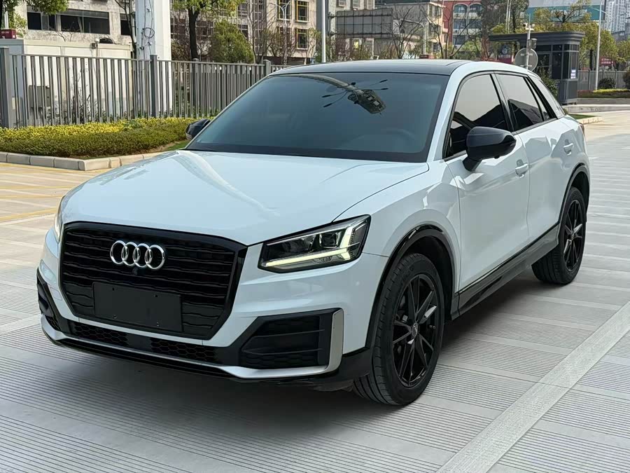 Audi Q2L 2018