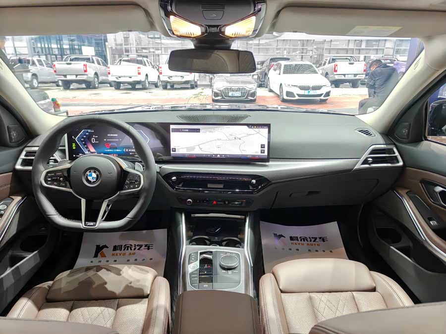 BMW 3 Series 2025 — фото 11