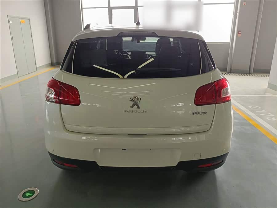 Peugeot 4008 2013