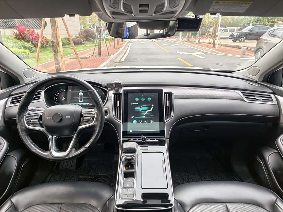 Roewe MAX 2022