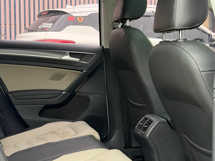 Volkswagen Golf 2017