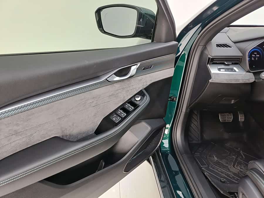 Geely Xingrui 2023